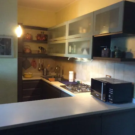 La Nostra Casa, La Tua Casa *